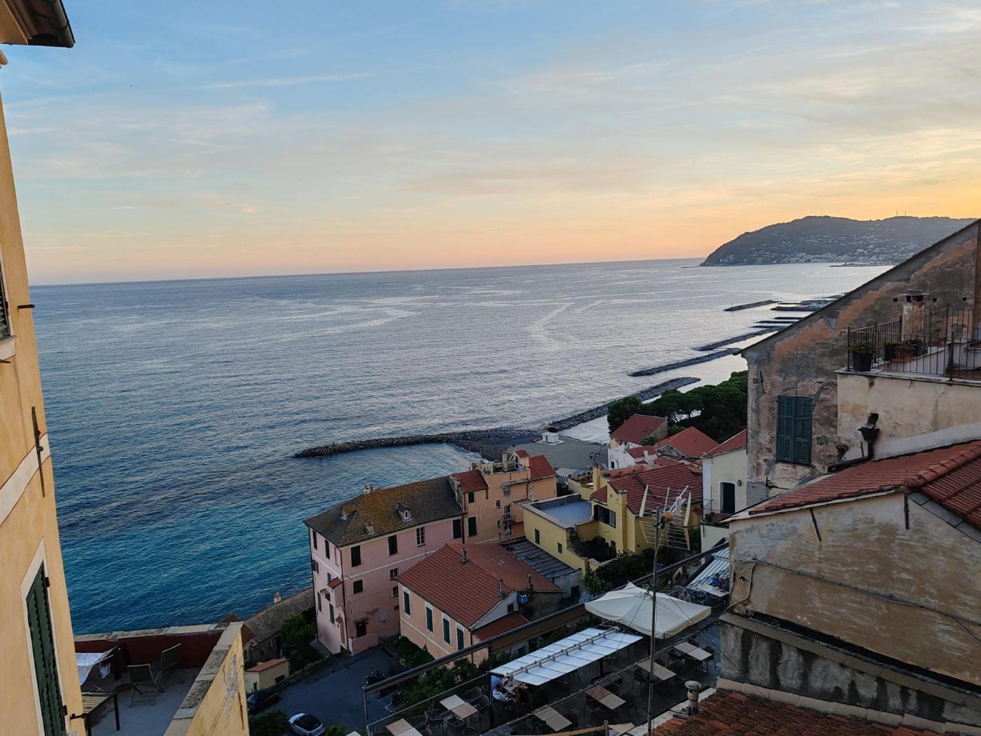 Appartamento Vista Mare Albenga Eksteriør bilde