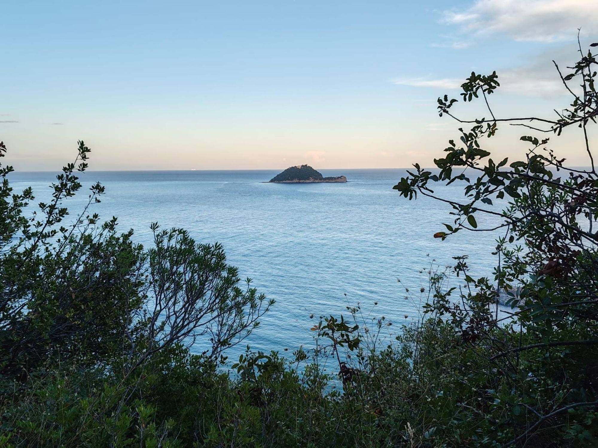 Appartamento Vista Mare Albenga Eksteriør bilde