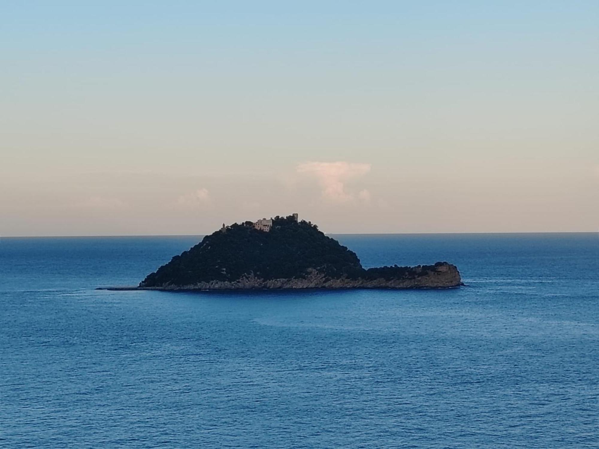 Appartamento Vista Mare Albenga Eksteriør bilde