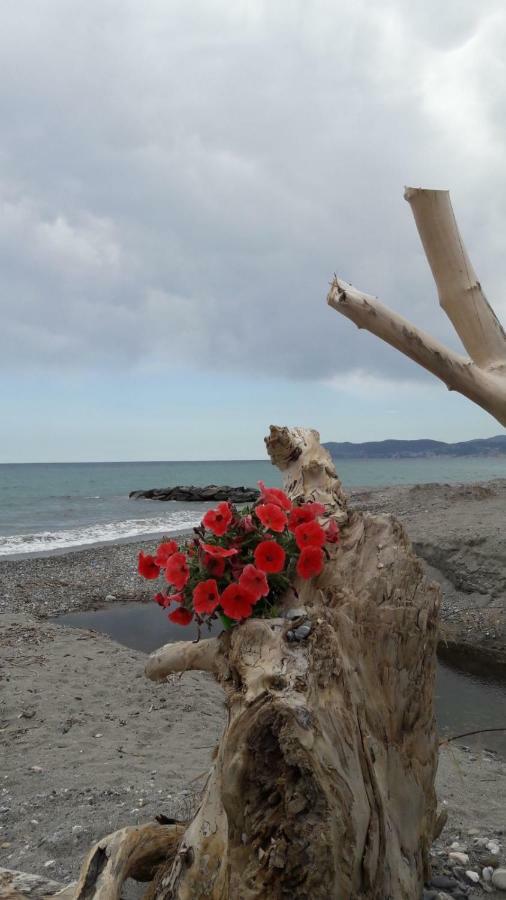 Appartamento Vista Mare Albenga Eksteriør bilde