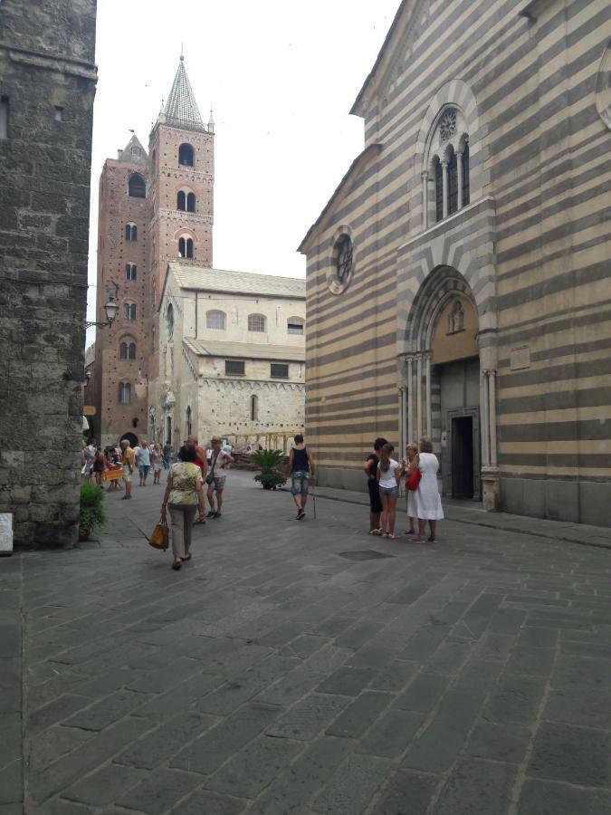 Appartamento Vista Mare Albenga Eksteriør bilde