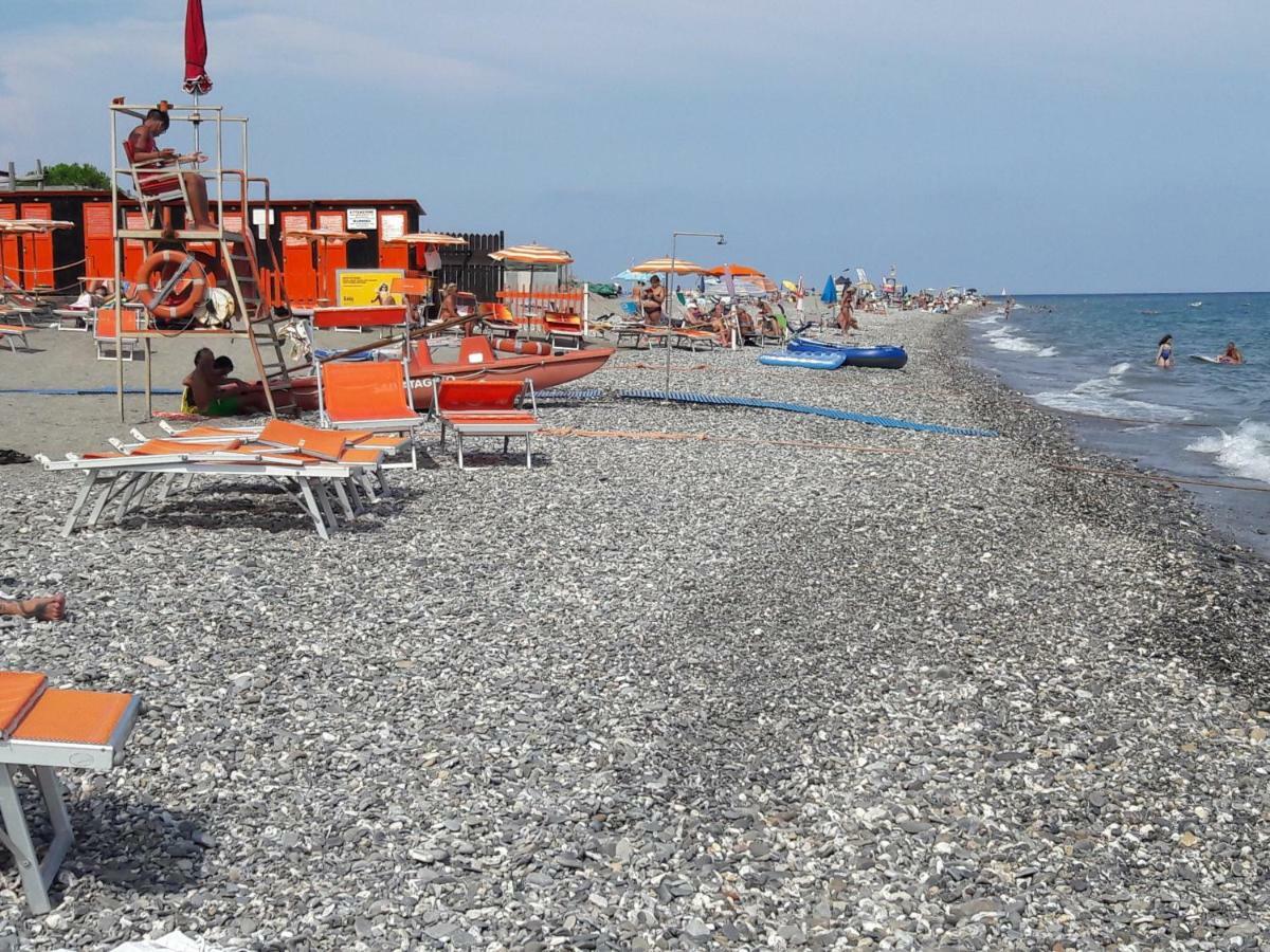 Appartamento Vista Mare Albenga Eksteriør bilde