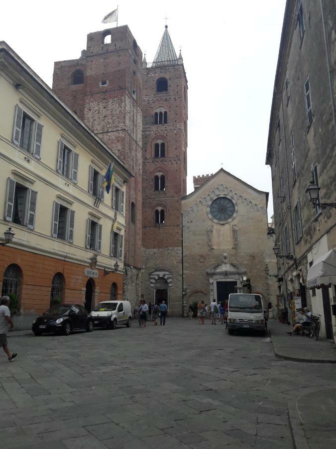 Appartamento Vista Mare Albenga Eksteriør bilde