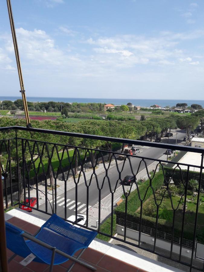 Appartamento Vista Mare Albenga Eksteriør bilde